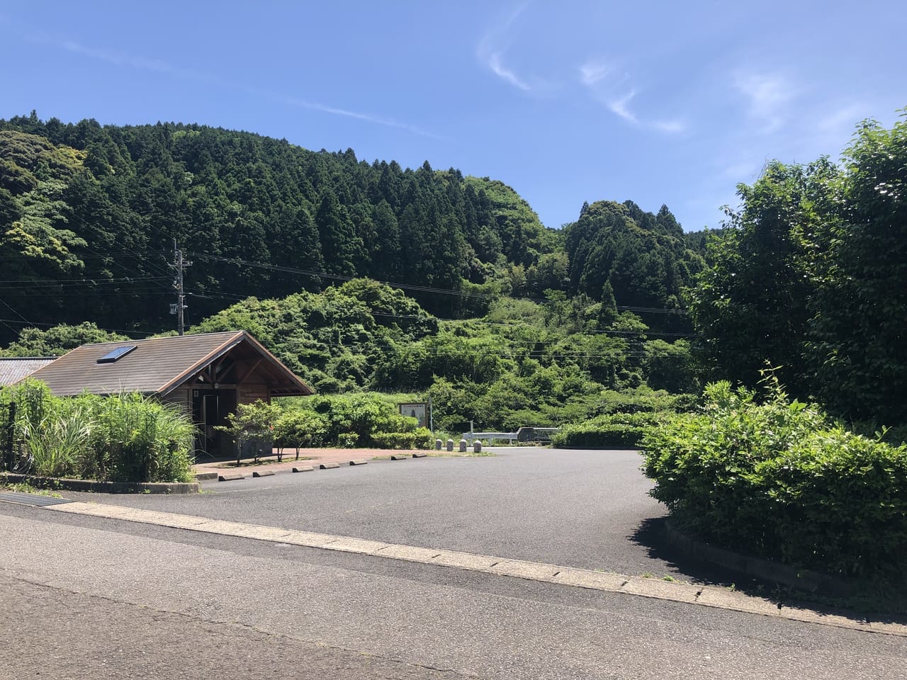 里美道路公園2駐車場